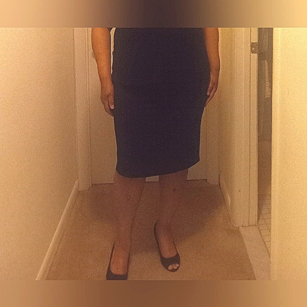 Elegant 89th +Madison skirt with double discrete slit back